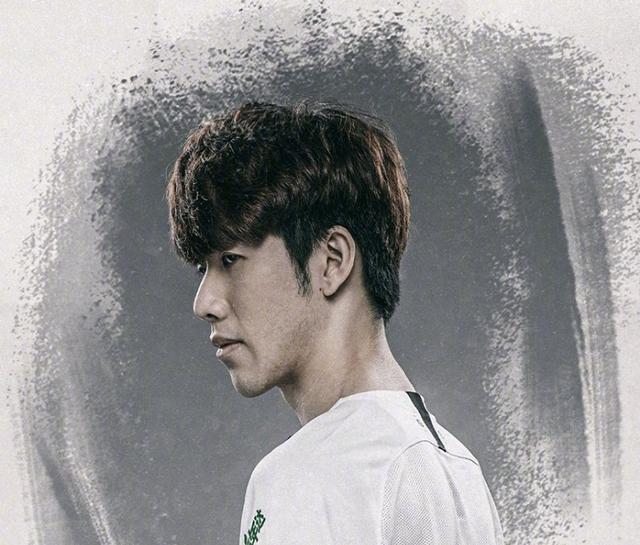 并且具备成 并且具备成