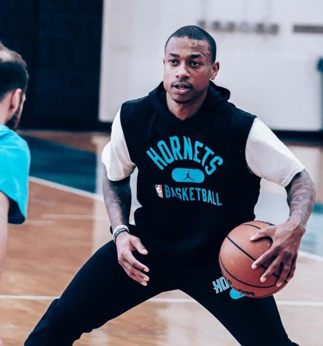 9次助攻 9次助攻