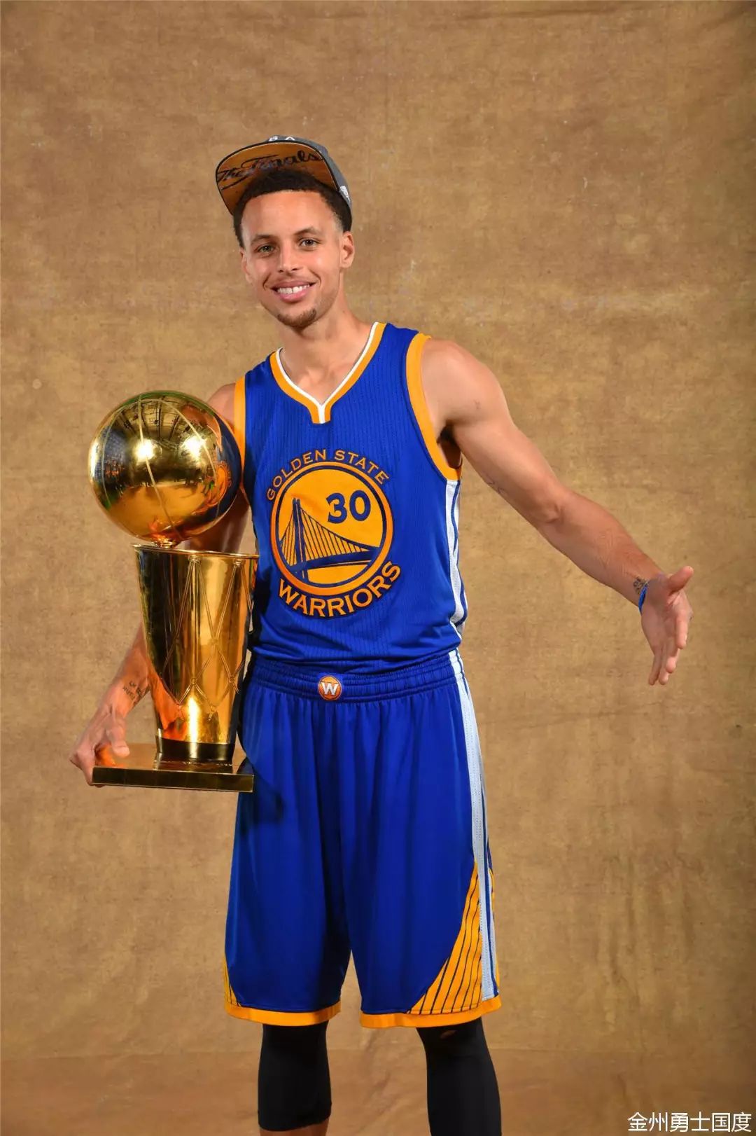 与中场压迫 与中场压迫